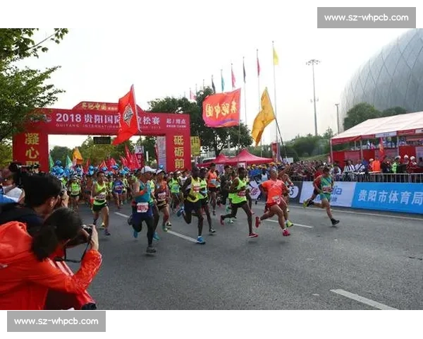 23℃清凉赛道 + 英雄十八坡!3.5 万跑者燃爆贵阳马拉松 23℃清凉赛道 + 英雄十八坡!3.5 万跑者燃爆贵阳马拉松